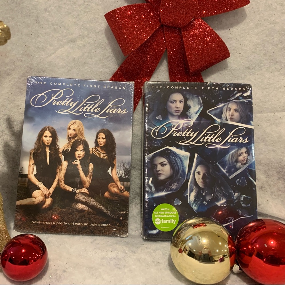 Pretty Little Liars Season 1 & 5